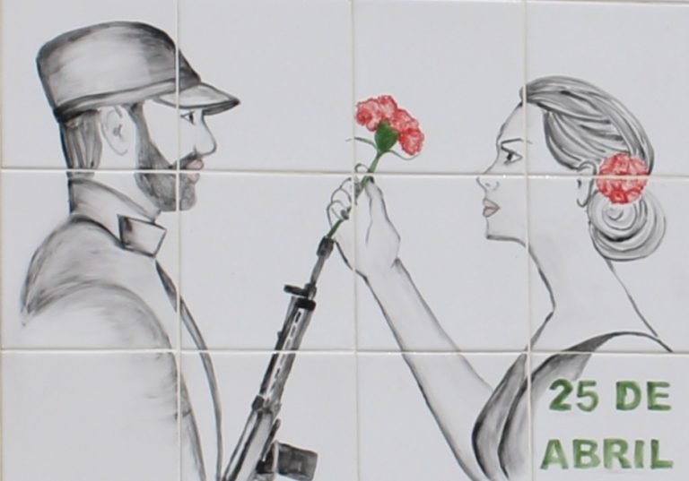 Lee más sobre el artículo 25 de Abril – Revolução dos Cravos